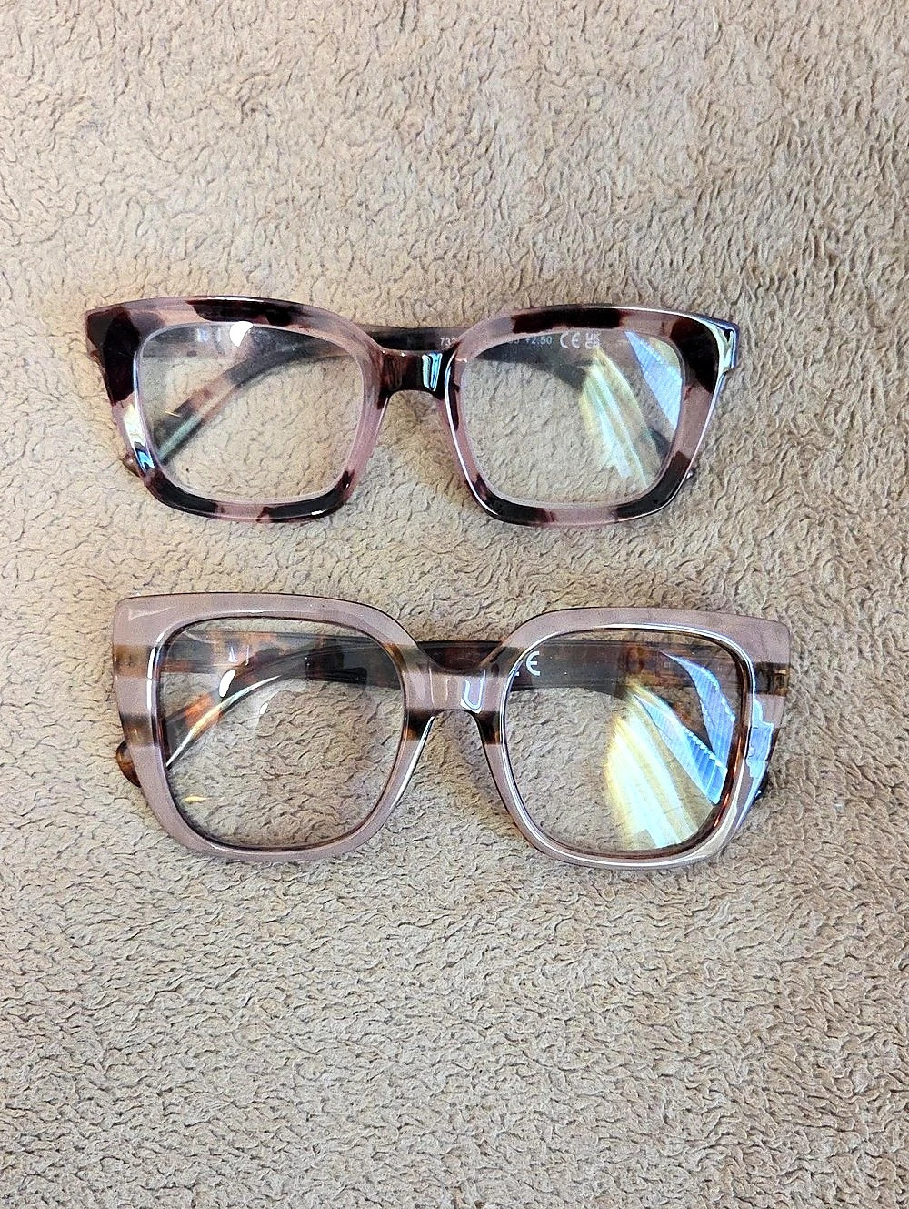 Bundle of 2 Reading Glasses 2.5